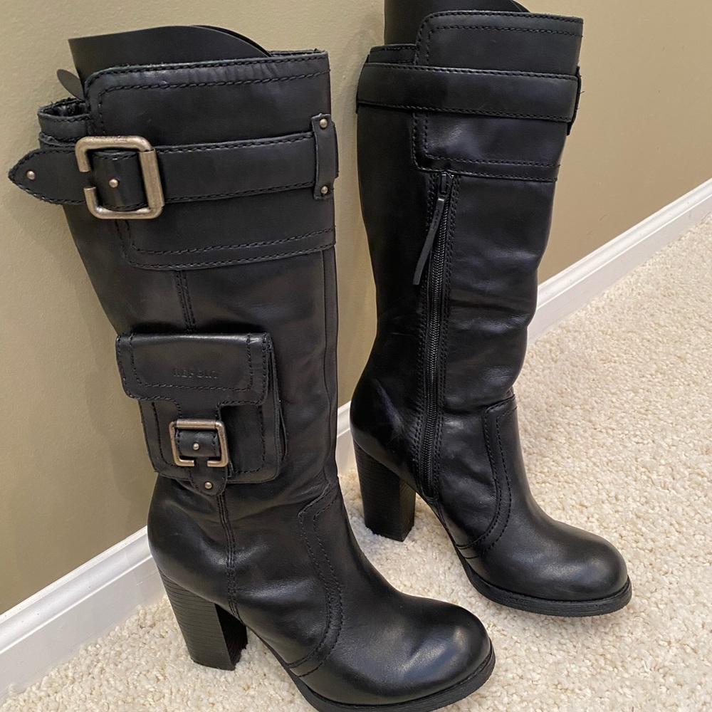 Black boots